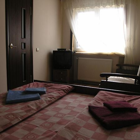 Arnika Tatariv Hotel Bagian luar foto