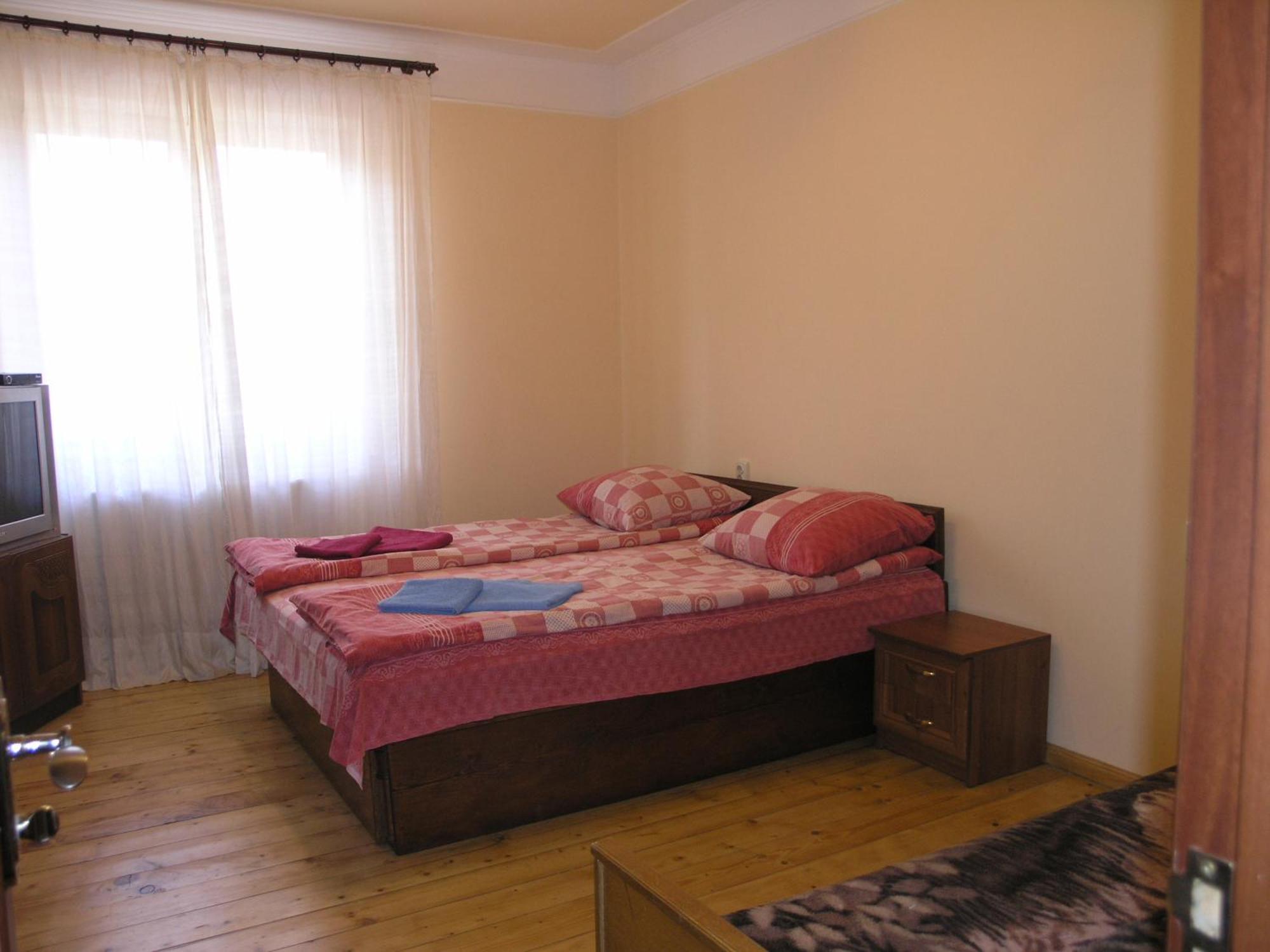 Arnika Tatariv Hotel Bagian luar foto