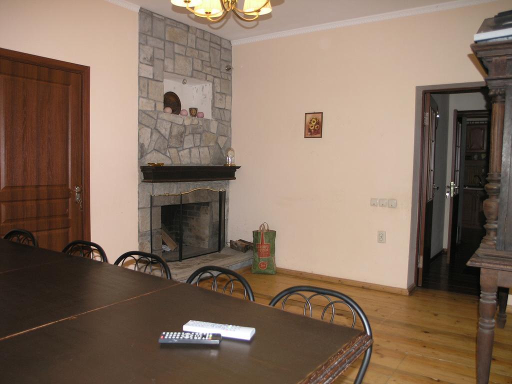 Arnika Tatariv Hotel Bagian luar foto