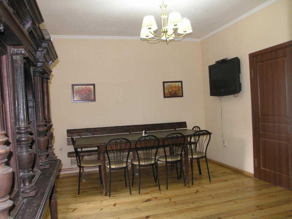 Arnika Tatariv Hotel Bagian luar foto