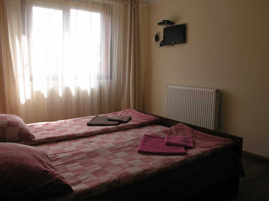 Arnika Tatariv Hotel Bagian luar foto